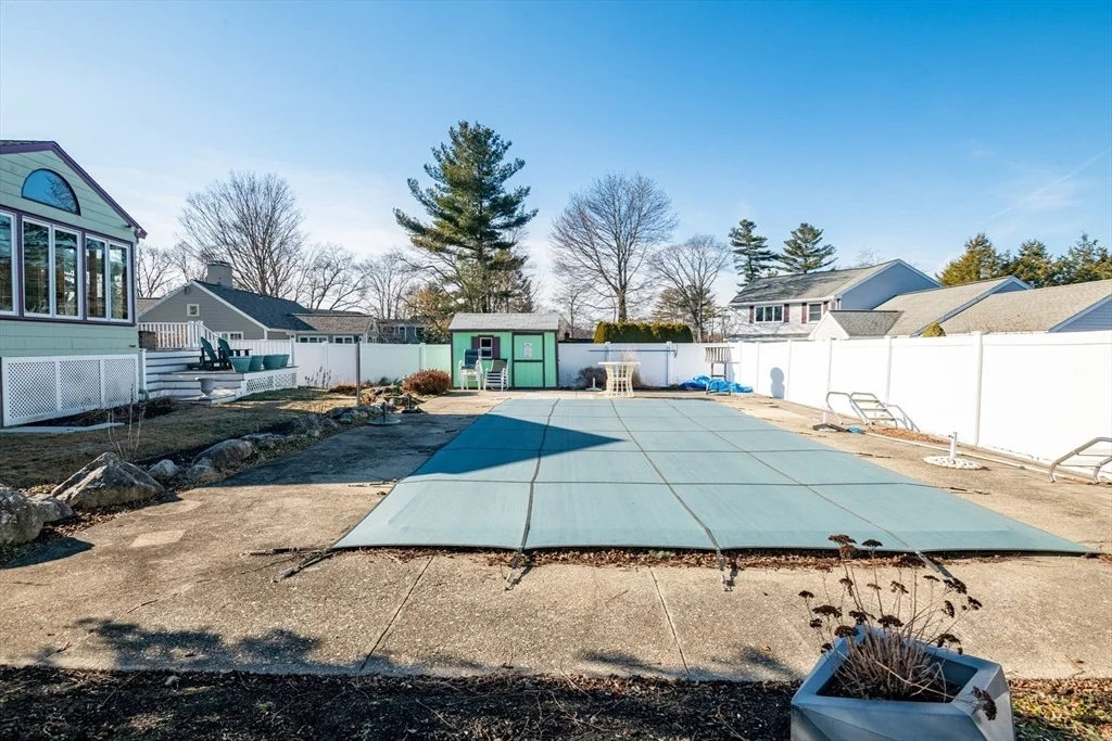 Photo of 25 Juniper Ave