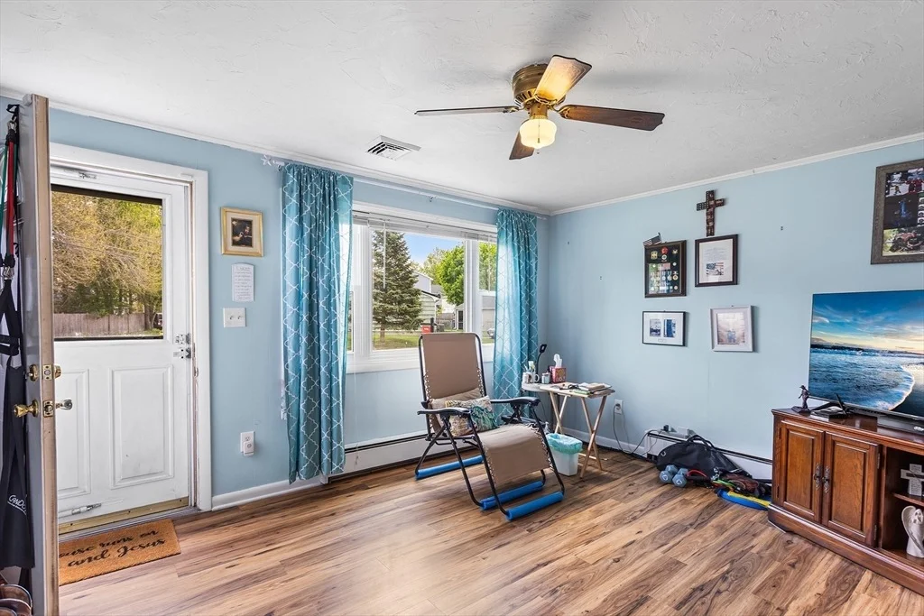 Photo of 56 Sims Ave