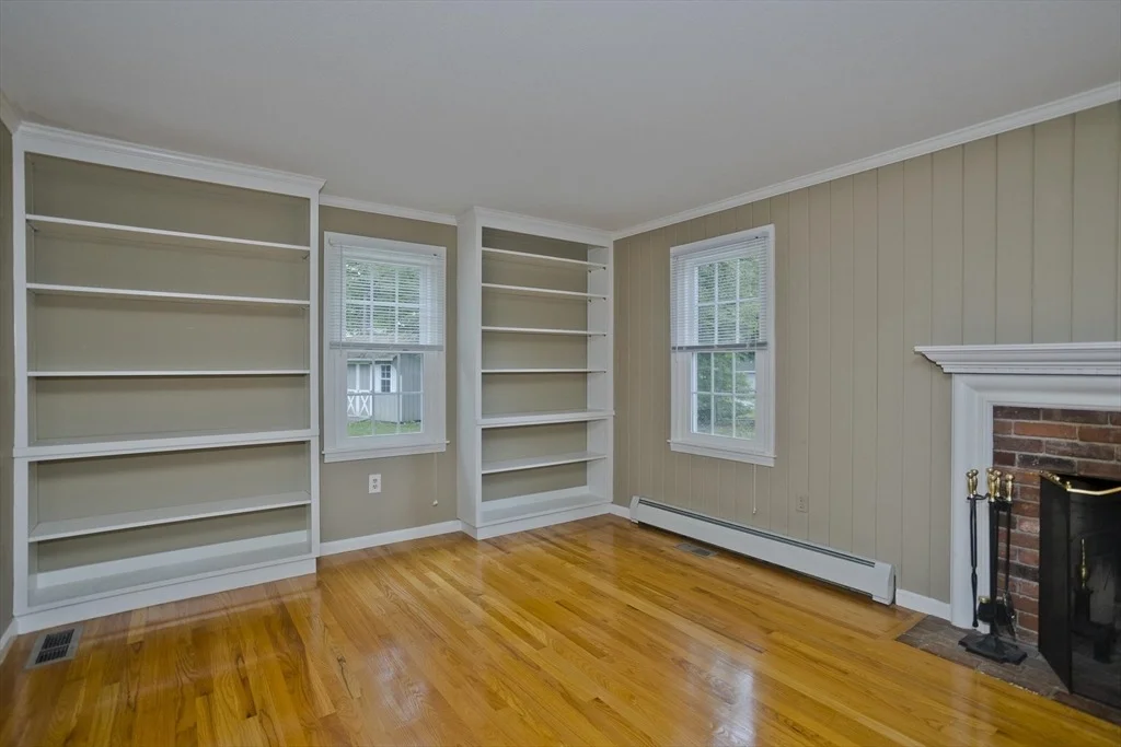 Photo of 236 Forest Glen