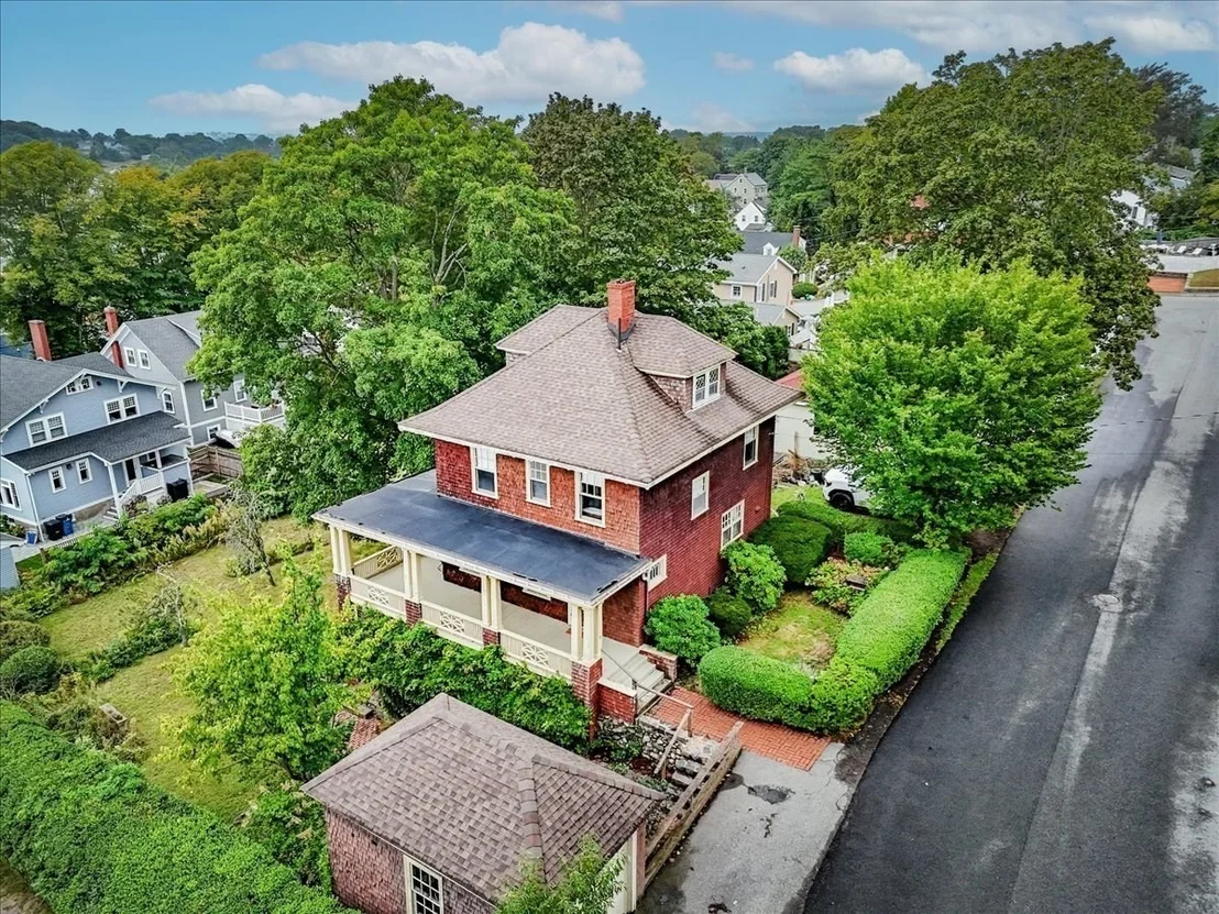 Photo of 7 Intervale Rd