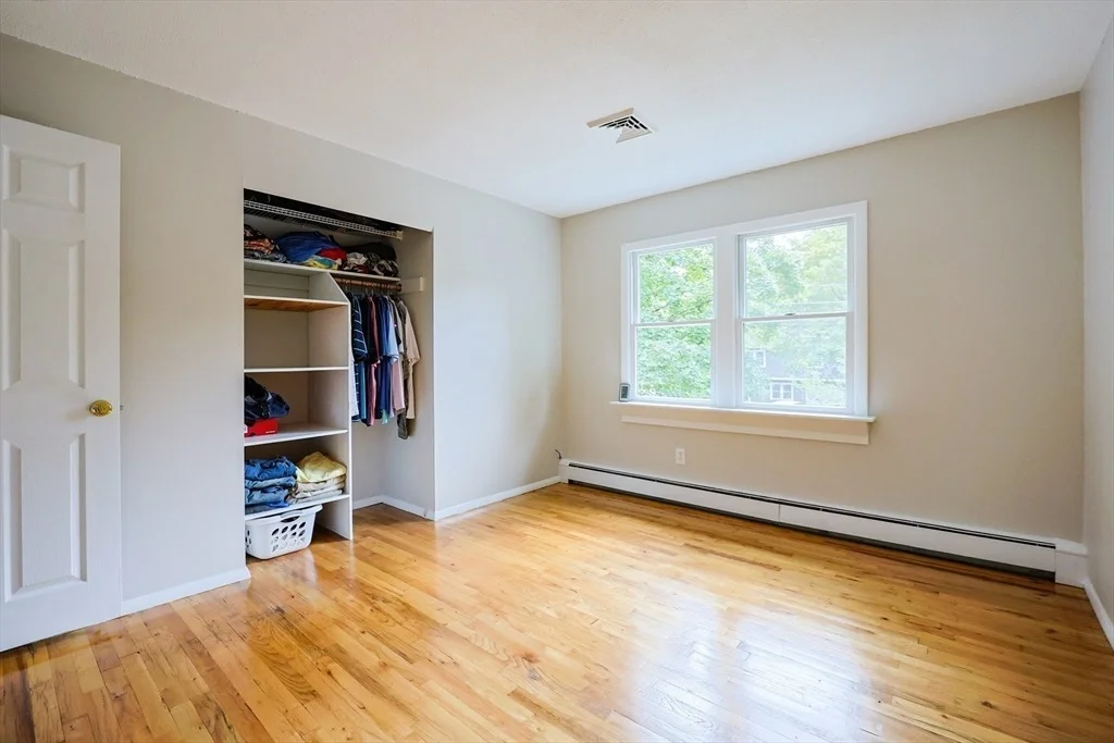 Photo of 65 Wingate Rd