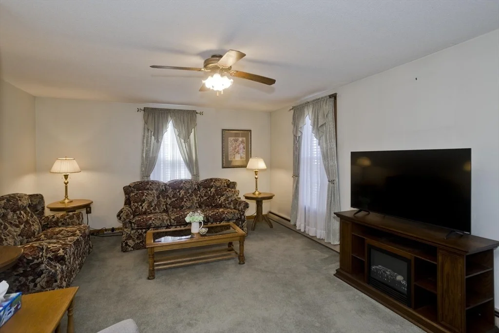Photo of 14 Lawrence Rd