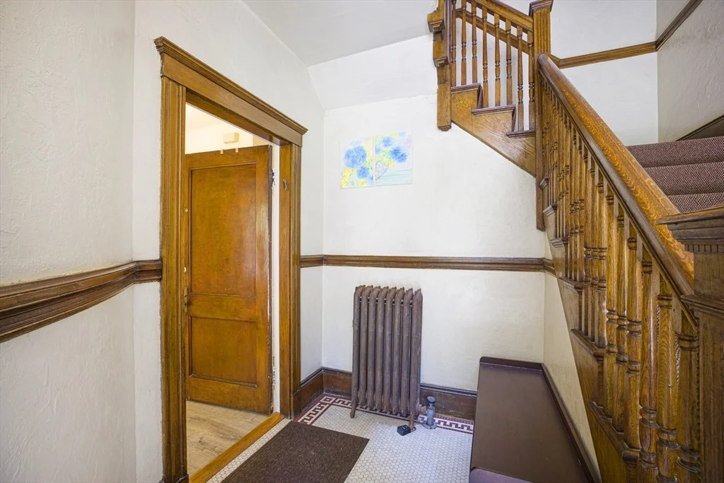 Photo of Unit 1 at 12 Colbourne Crescent
