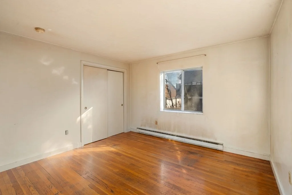 Photo of Unit 15 at 859 Broadway