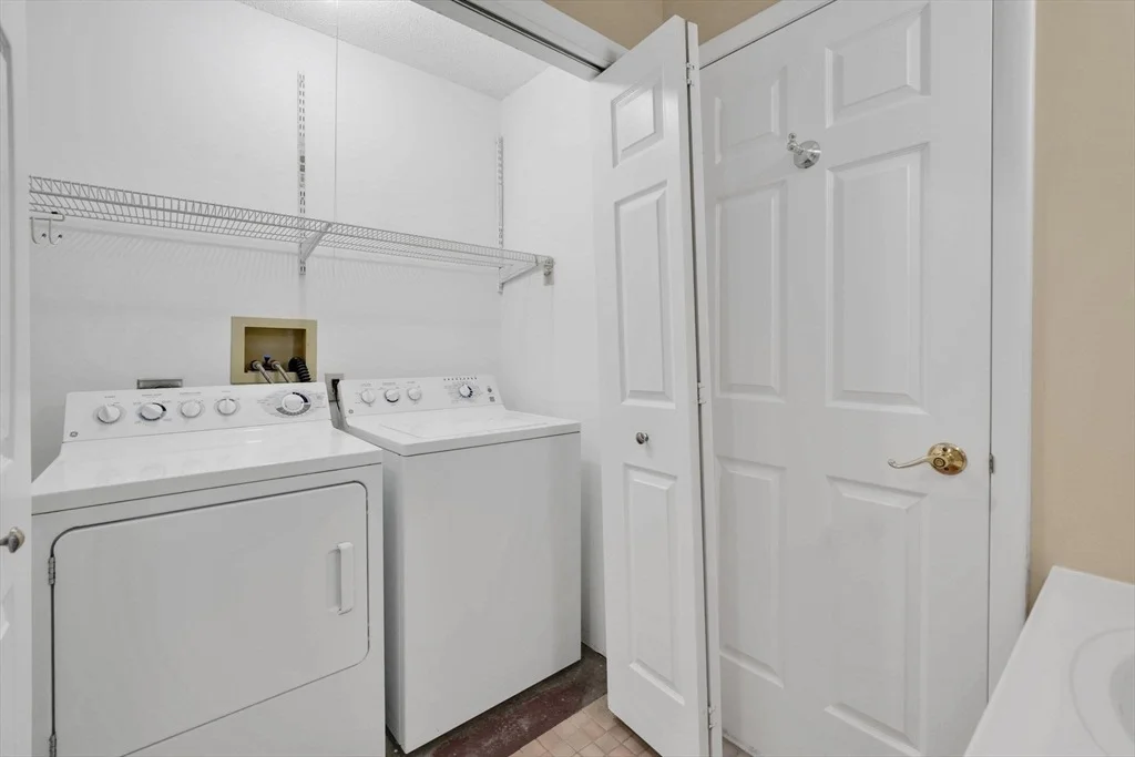 Photo of Unit J at 16 Maple Crest Cir
