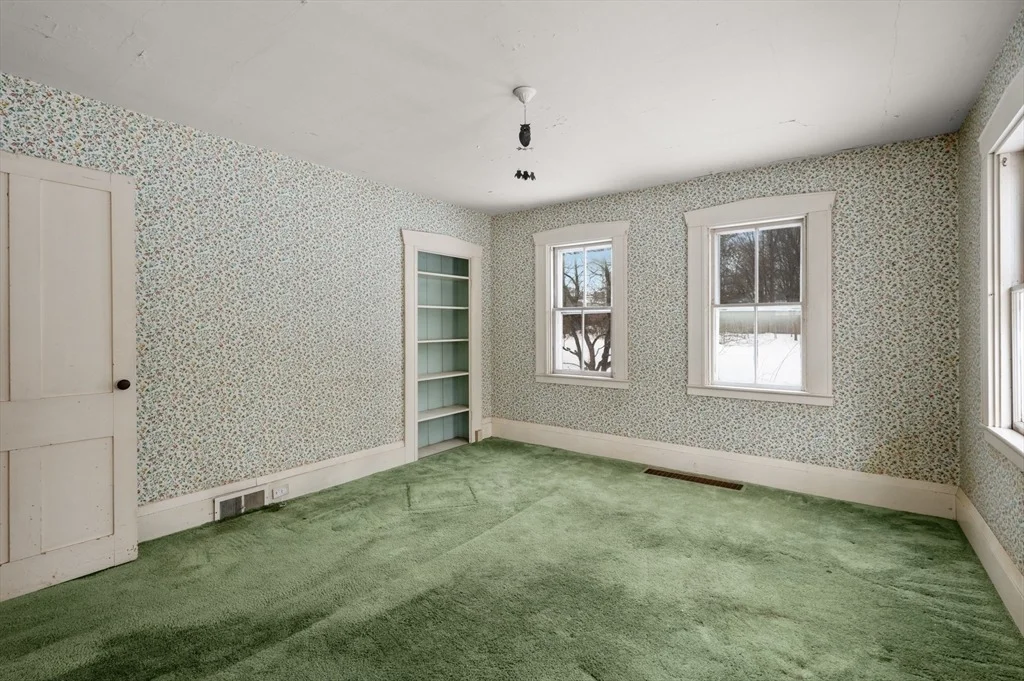 Photo of 235 Arlington St
