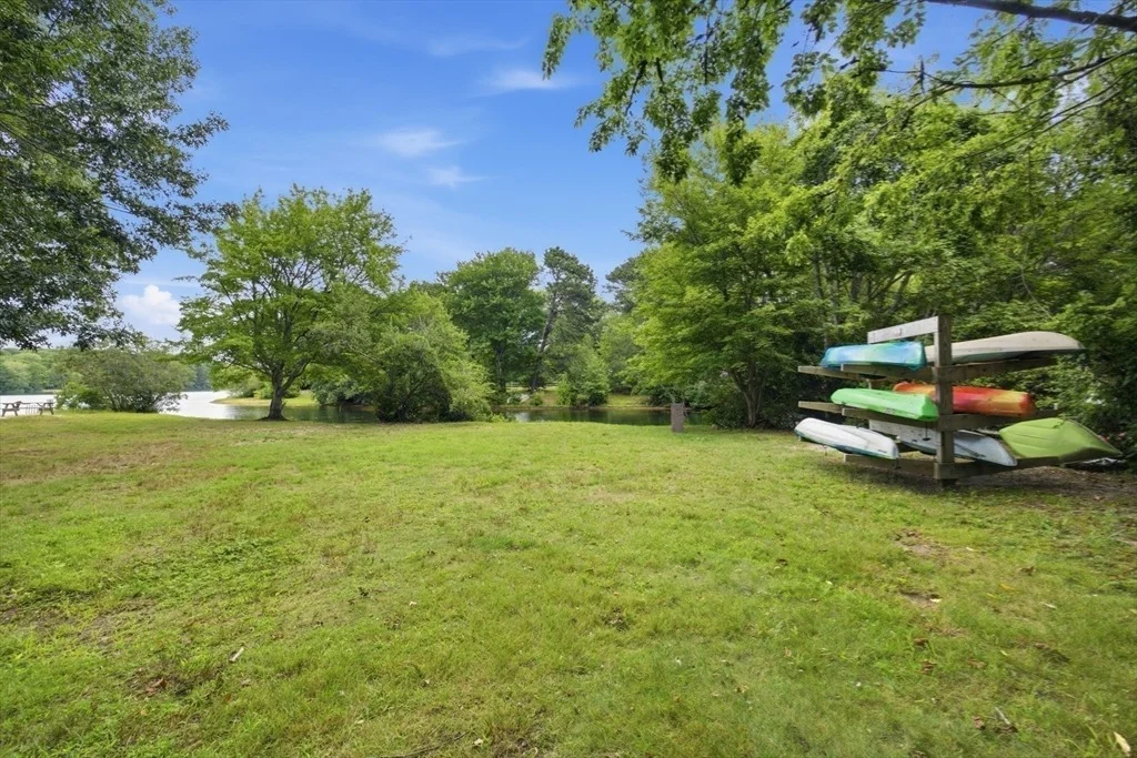 Photo of 79 Pond Cir