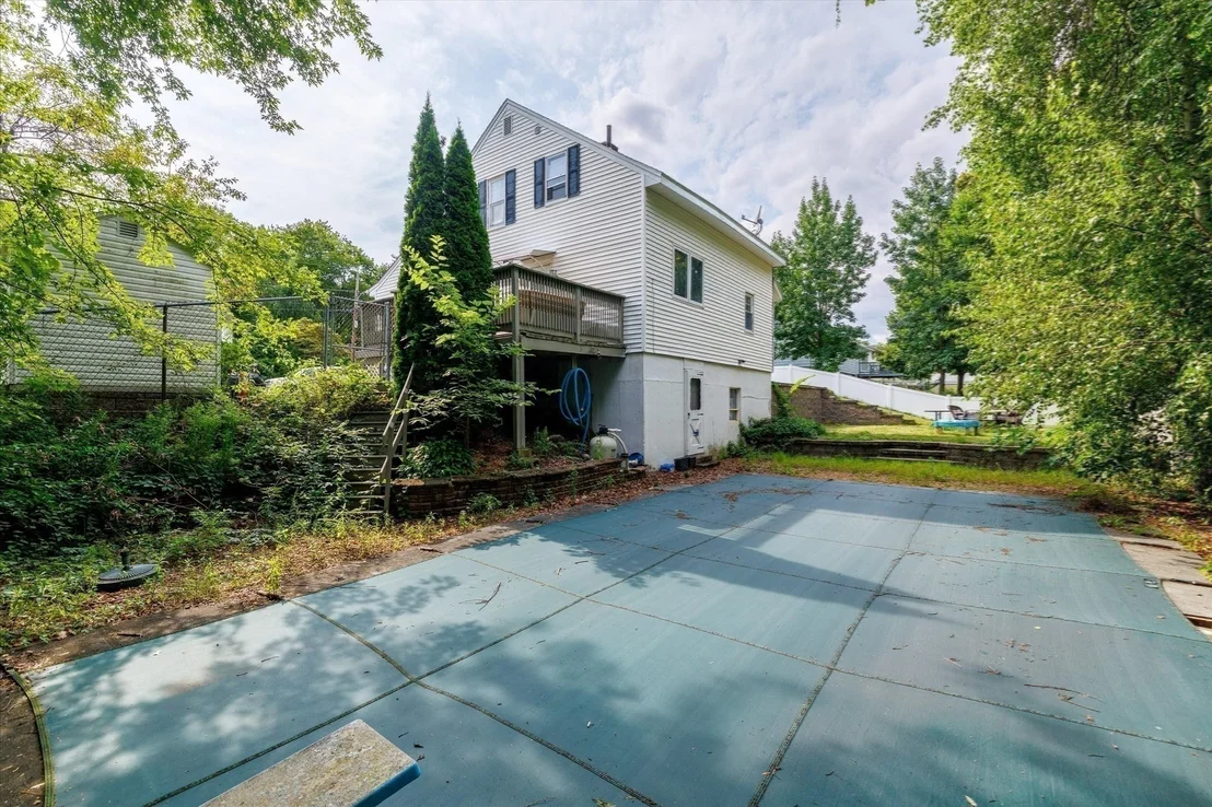 Photo of 22 Oneida