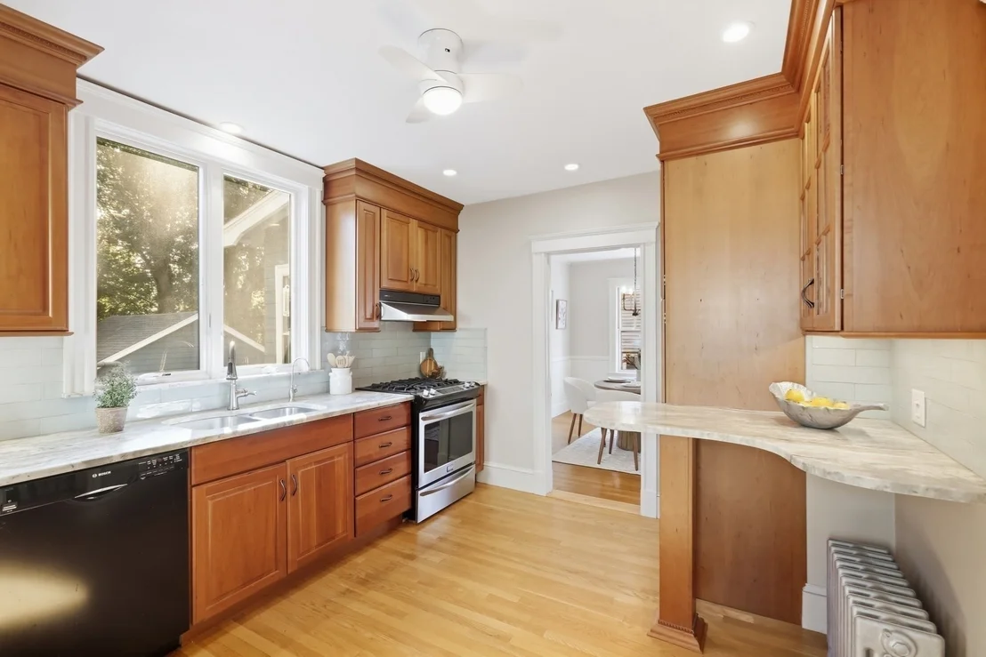 Photo of 23 Stone Ave.