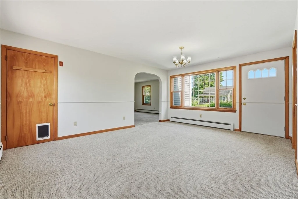 Photo of 71 Chestnut St