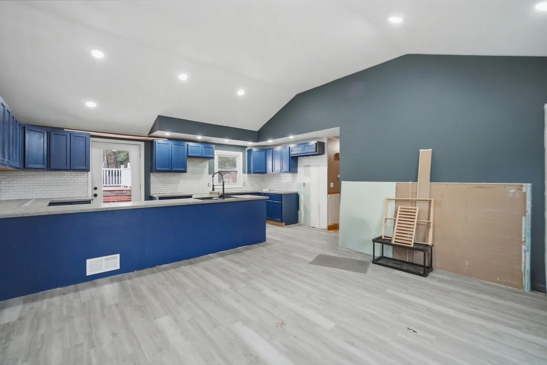 Photo of 71 Sun Valley Rd