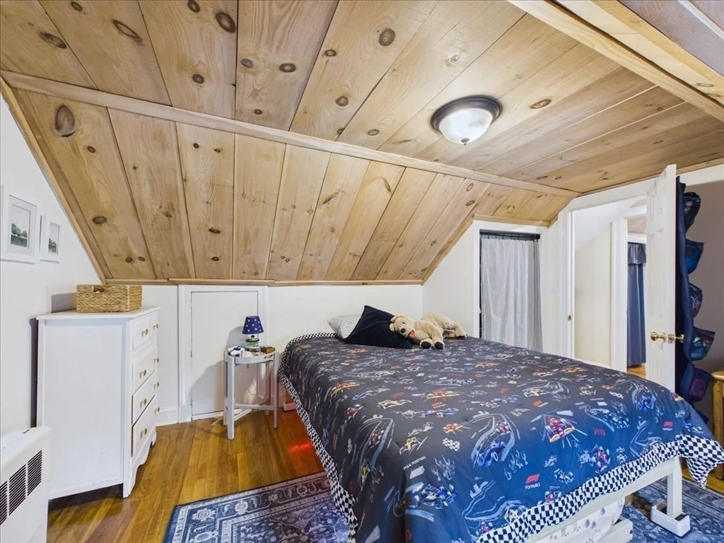 Photo of 104 Higgins Rd