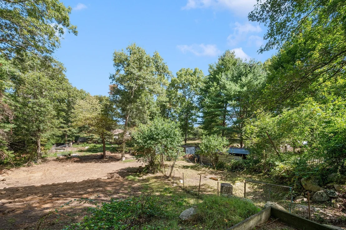 Photo of 22 Brook View Dr