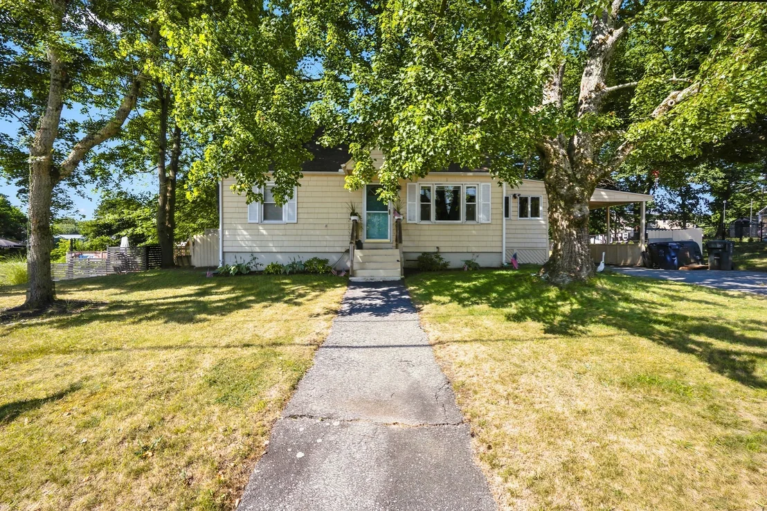 Photo of 26 Sunset Rd