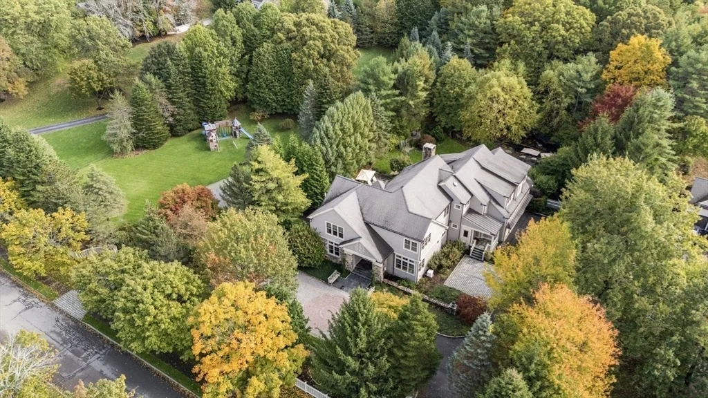 Photo of 9 Stonegate Dr