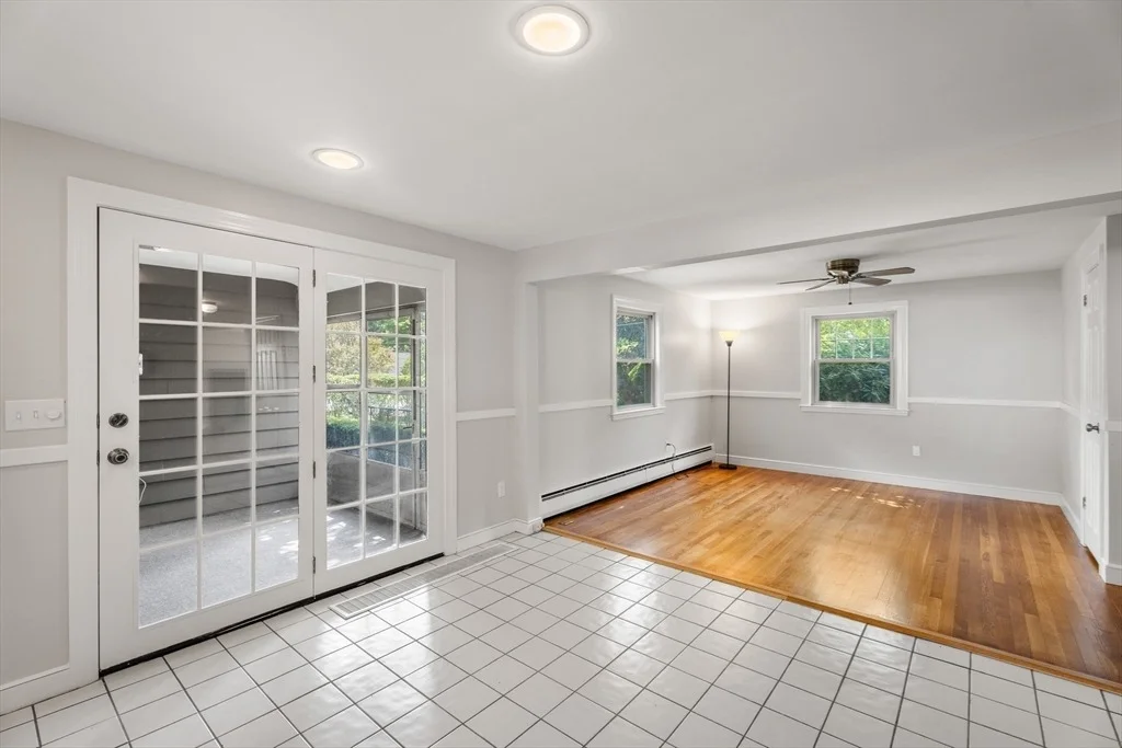 Photo of 20 Oakhurst Rd.