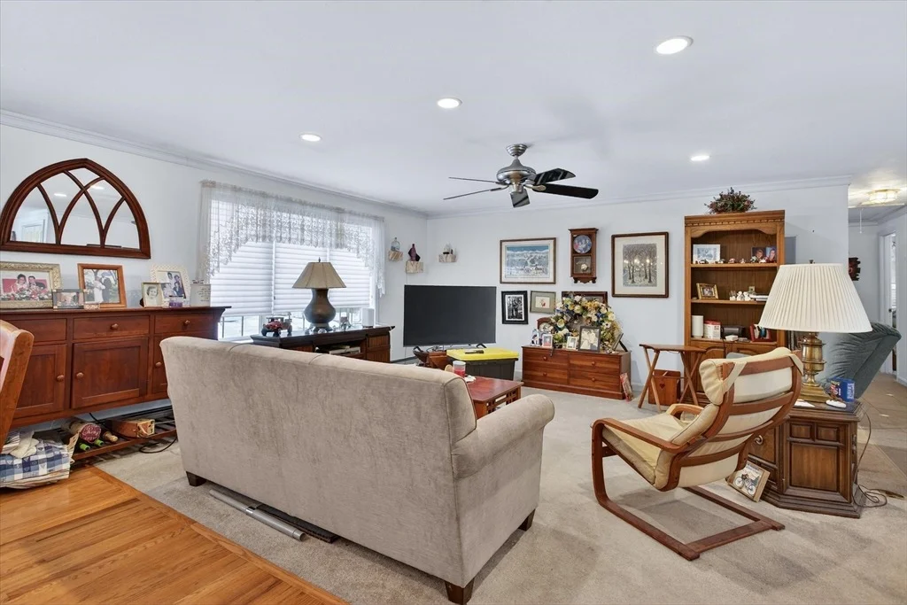 Photo of 4 Hatchery Ln