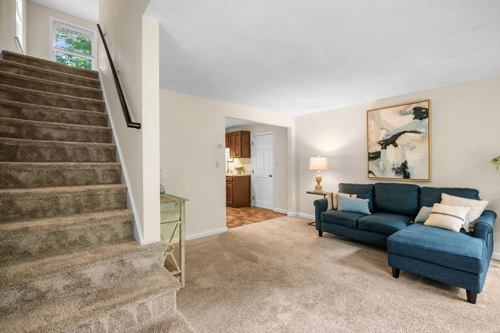 Photo of 10 Grandview Rd
