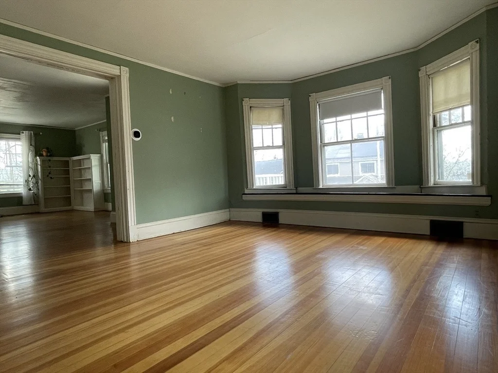 Photo of 16 Barnard Rd