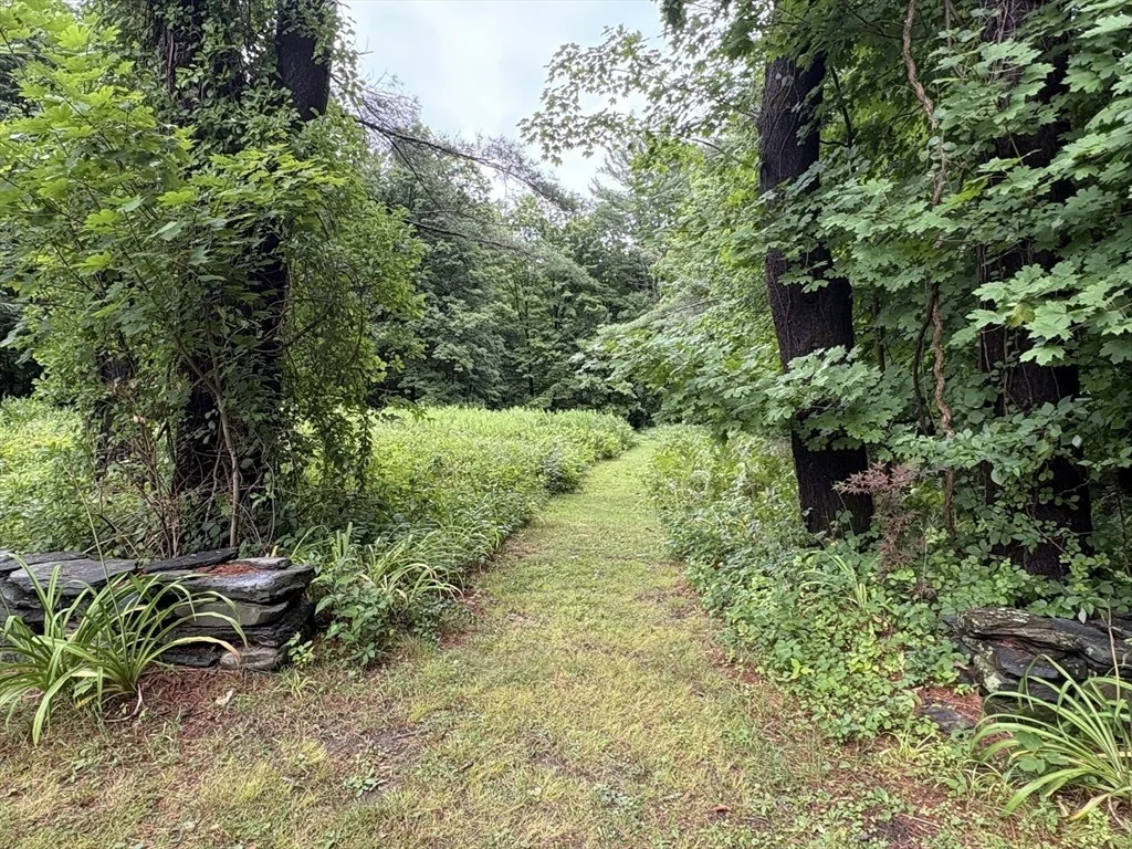 Photo of 11 Green River Road