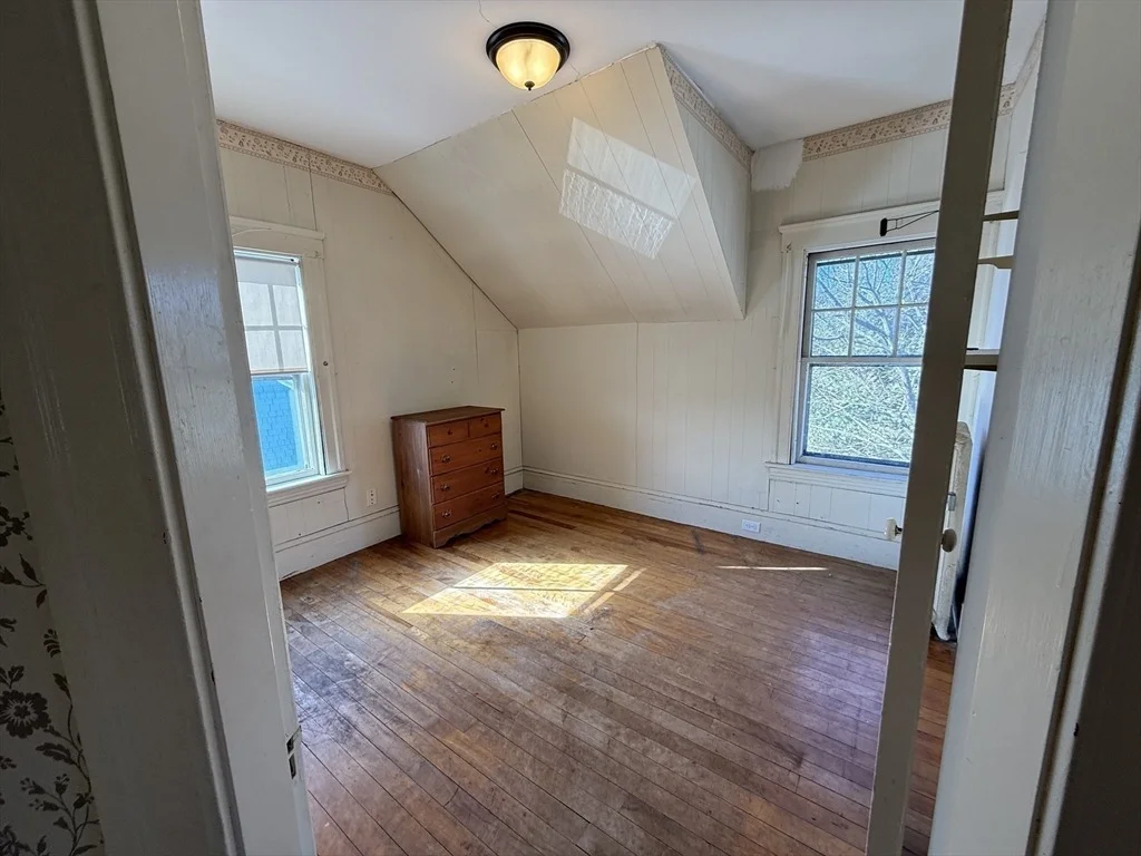 Photo of 169 Whitmarsh Ave