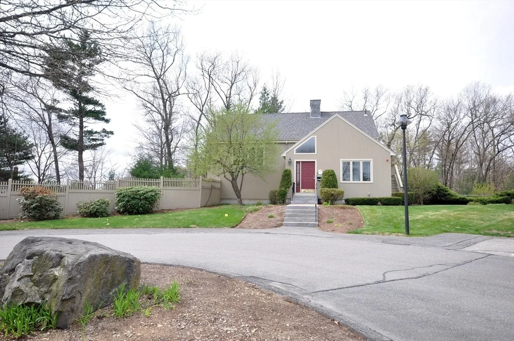 Photo of Unit 4 at 6 Deer Path