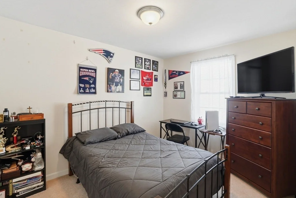 Photo of 943 Stonegate Lndg