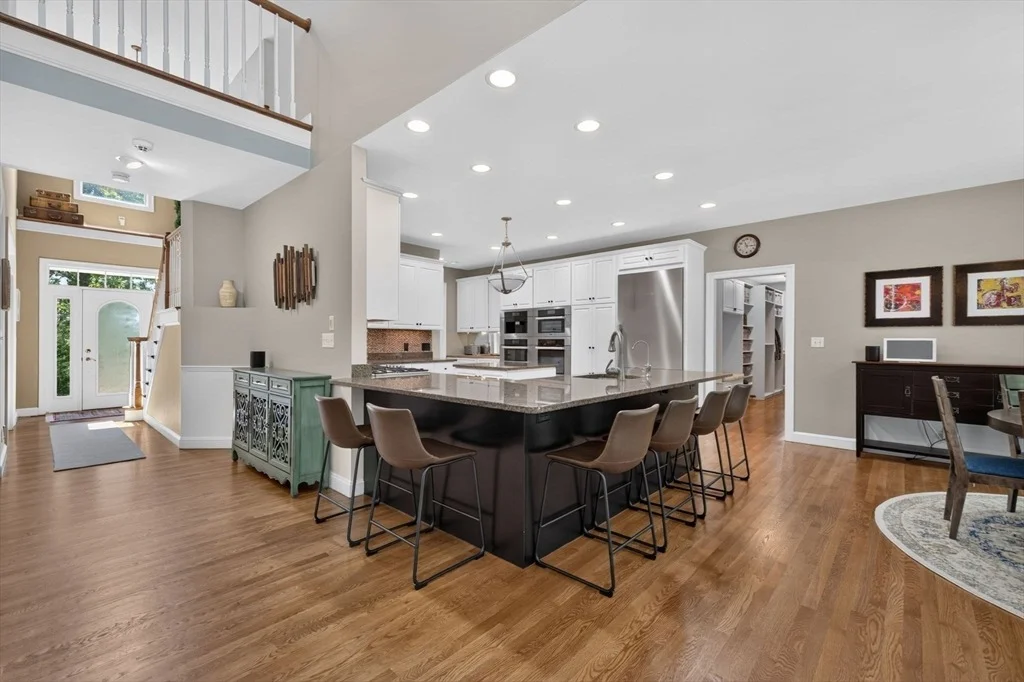 Photo of 22 Rhodes Dr