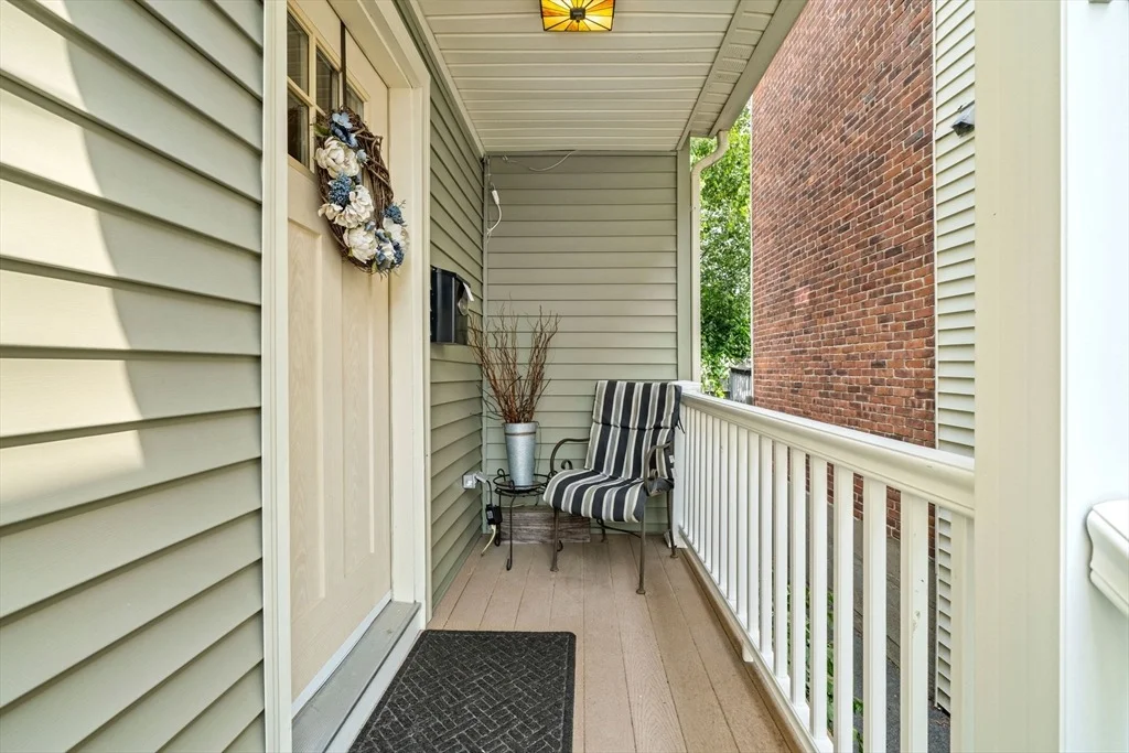 Photo of 15 Beacon St
