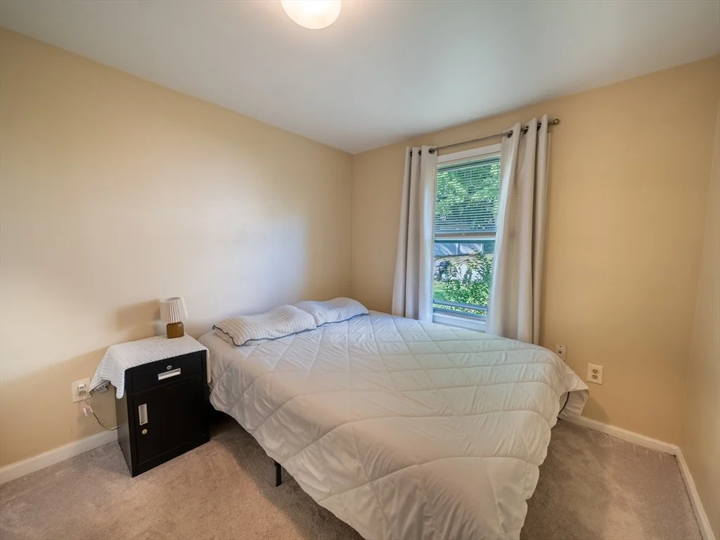 Photo of 2 Amesbury St