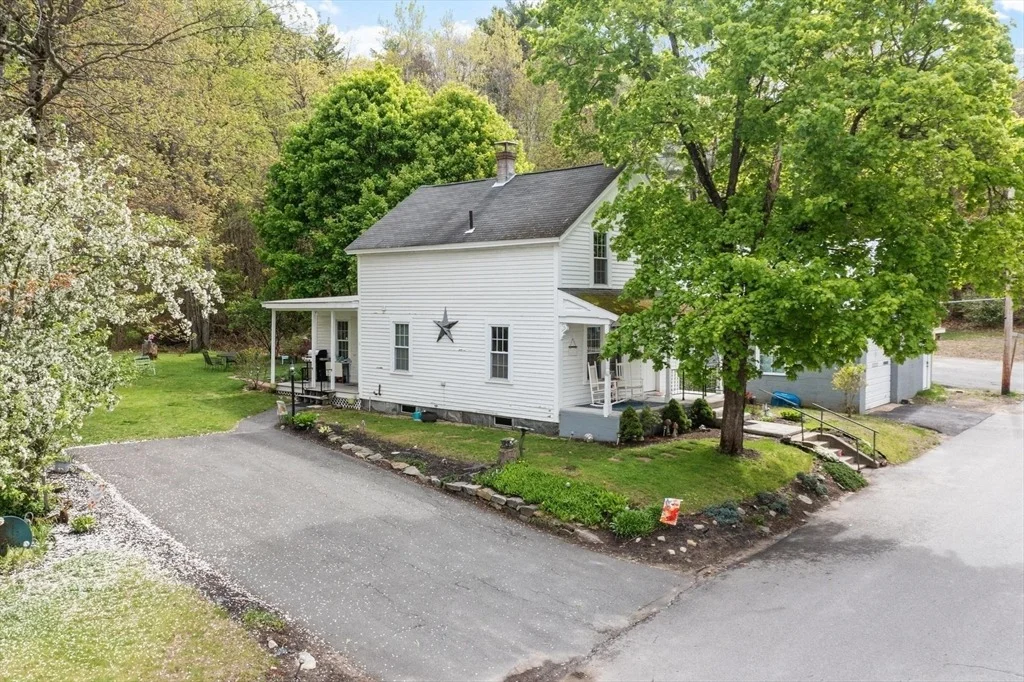 Photo of 60 W Chestnut St