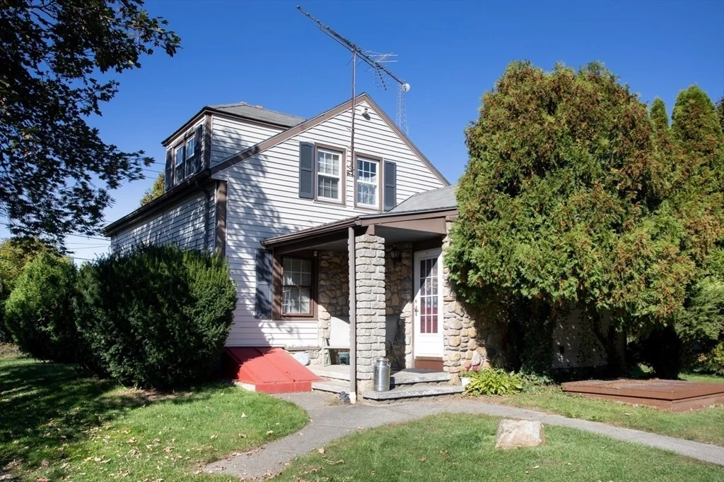 Photo of 96 Forge Rd
