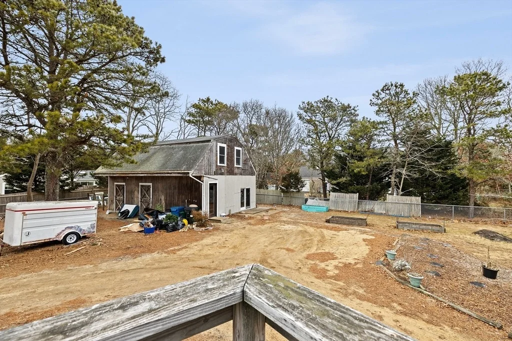 Photo of 1460 Massasoit Rd