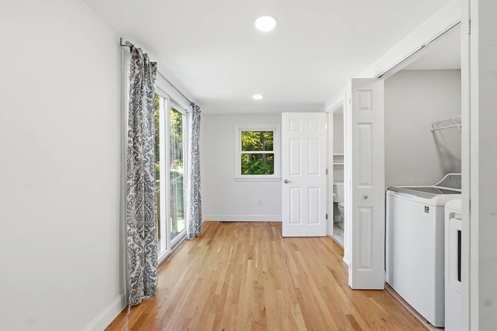 Photo of 9 Pine Dr