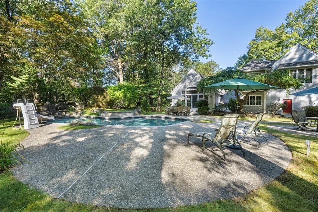 Photo of 117 Castle Hill Rd