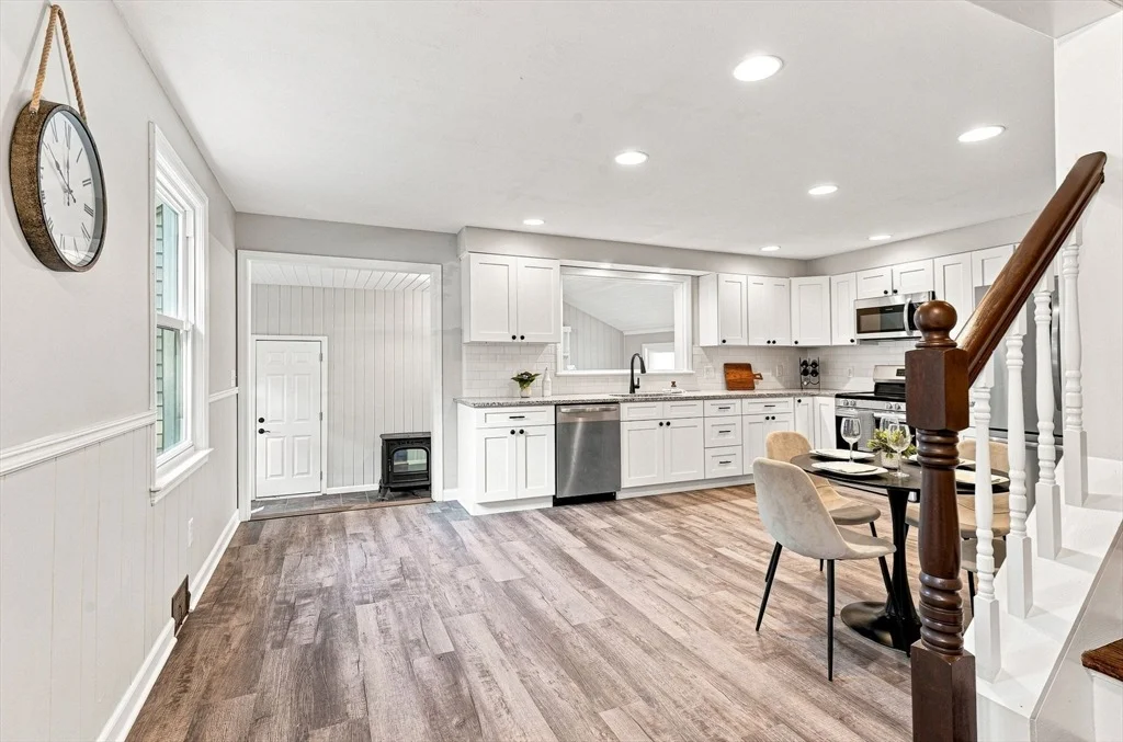 Photo of 3 Maplelawn Dr