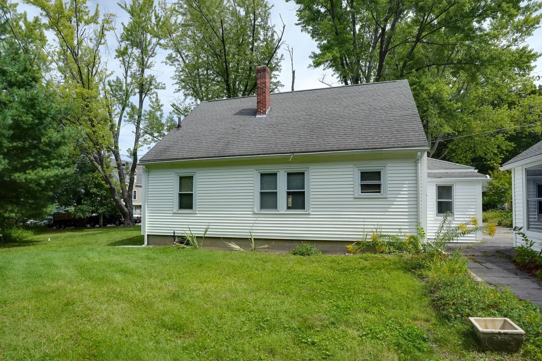 Photo of 10 Westbrook Rd