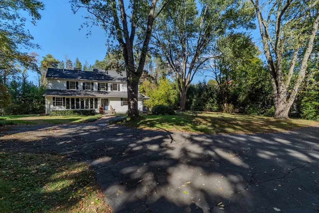 Photo of 7 Roosevelt St