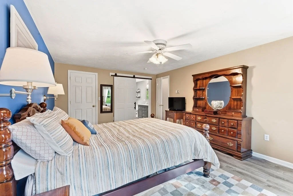 Photo of 12 Talbot Dr