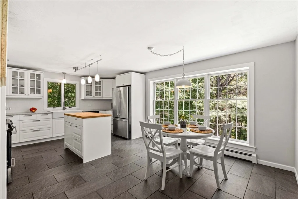 Photo of 153 Raddin Rd