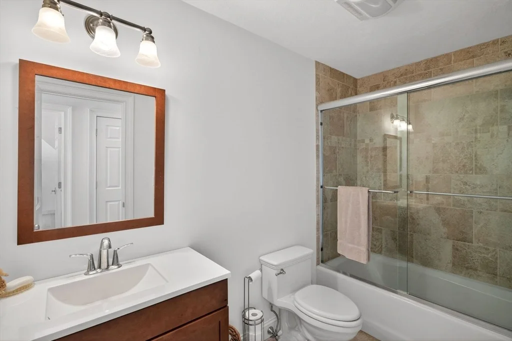 Photo of 359 Santuit Road