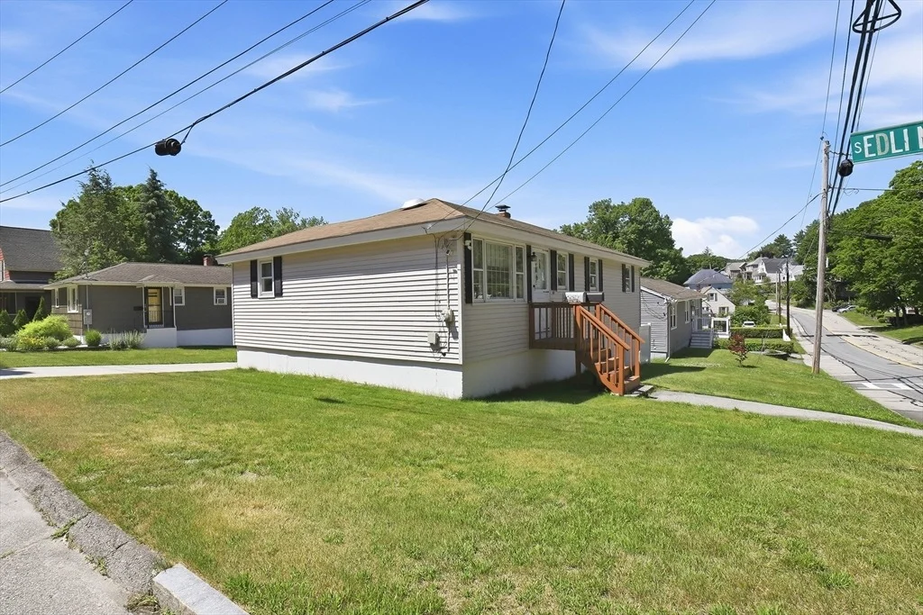Photo of 65 Clover Street