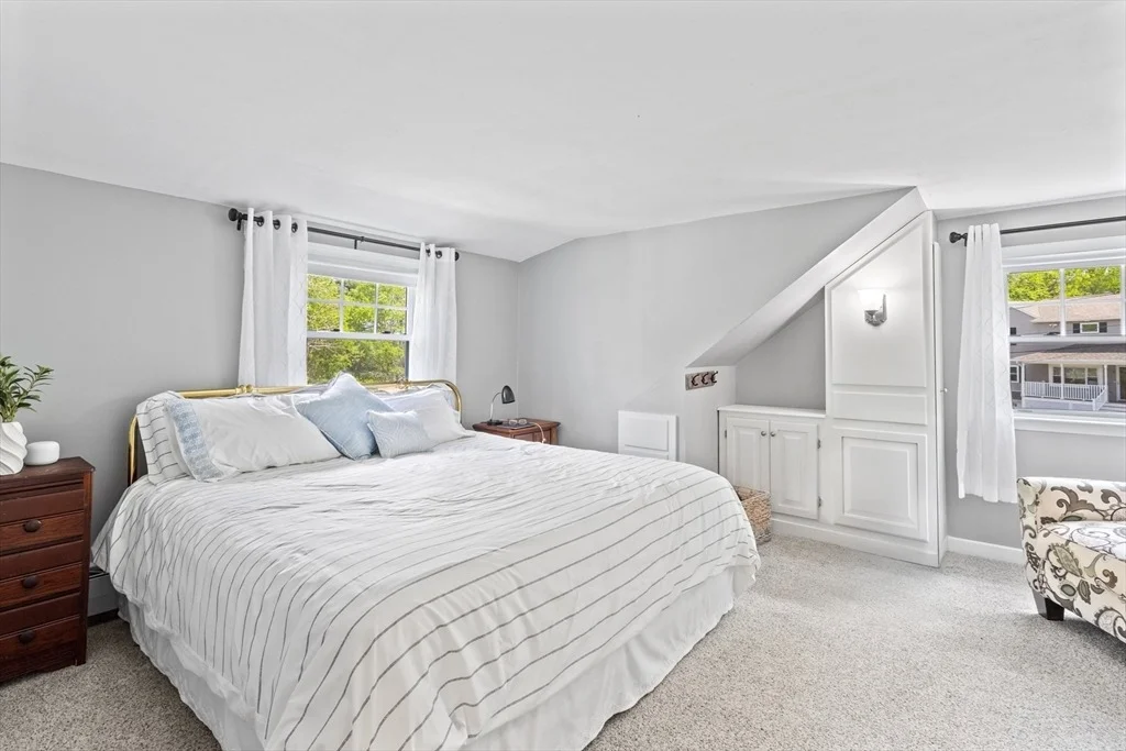 Photo of 10 Brookside Drive