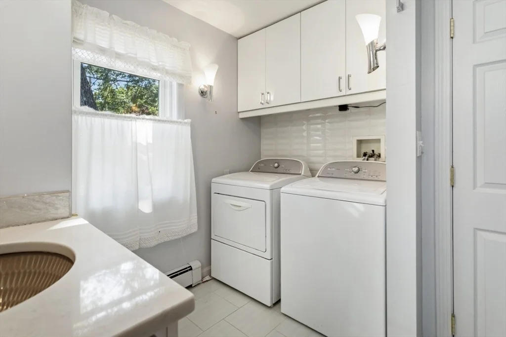 Photo of 185 Hemlock Drive