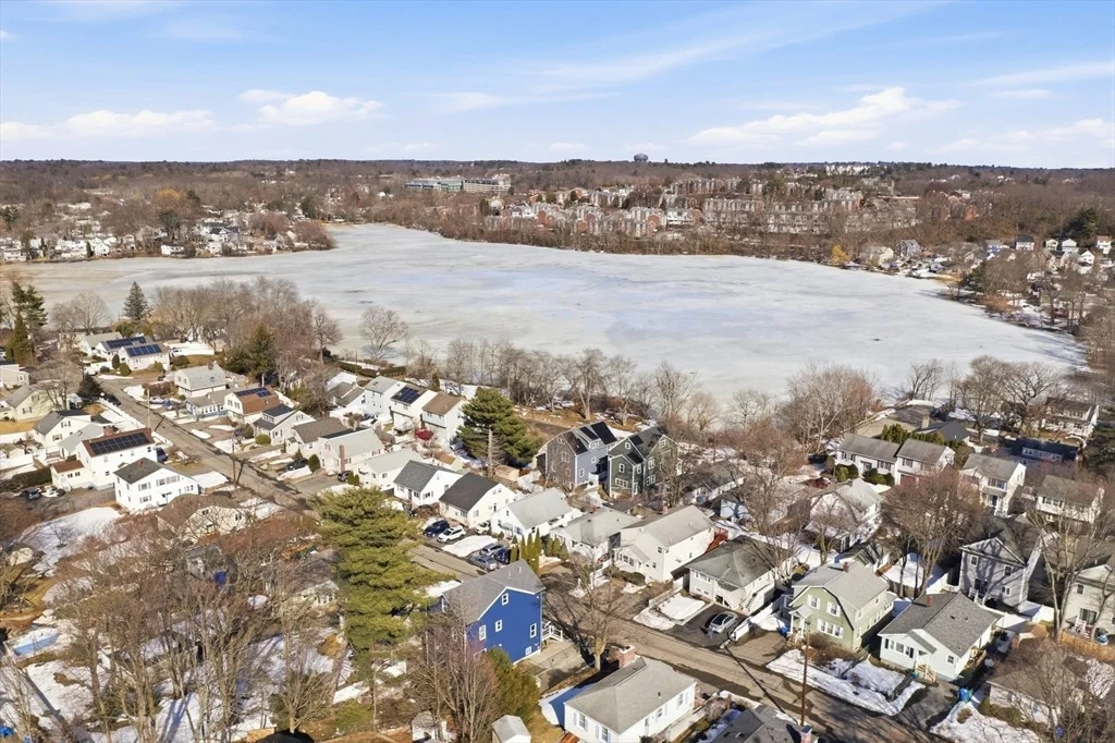 Photo of 44 Lakeview Terrace