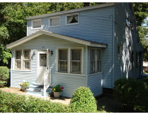 Photo of 141 Wallace Ave