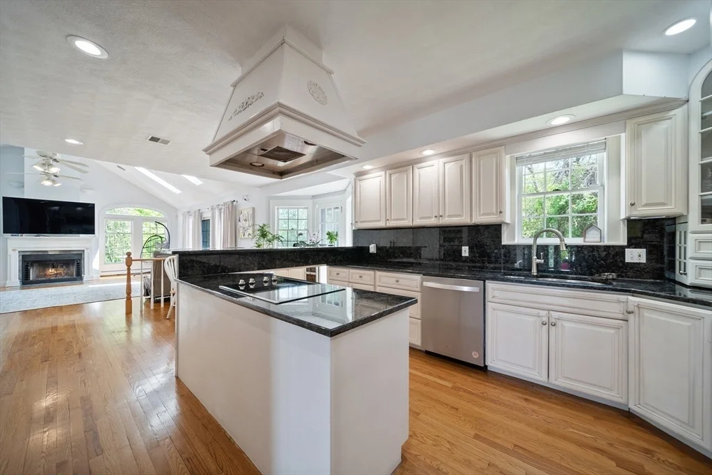 Photo of 87 Hammersmith Dr