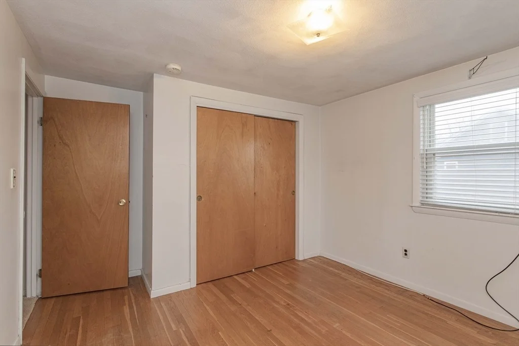 Photo of 71 Vallaro Rd