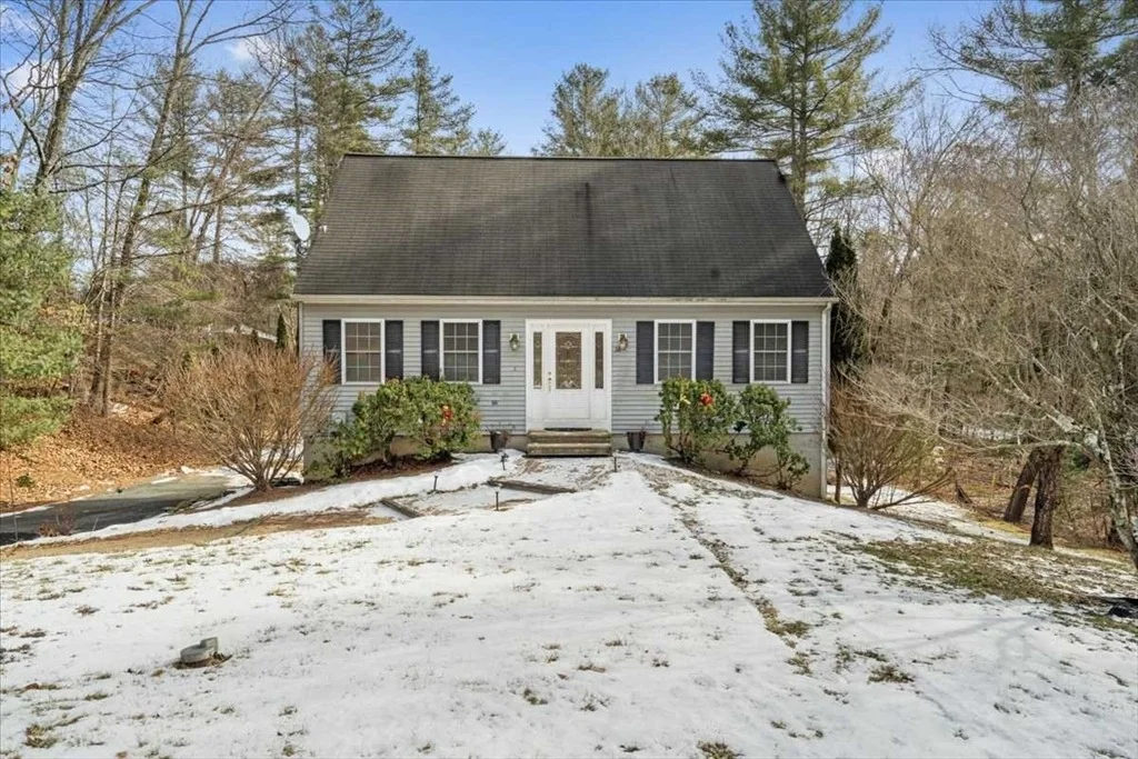 Photo of 38 Intervale Rd