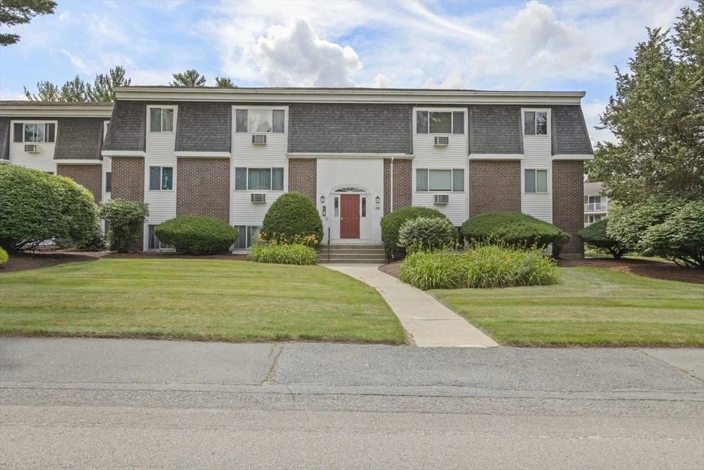 Photo of Unit 48 at 40 Will Dr